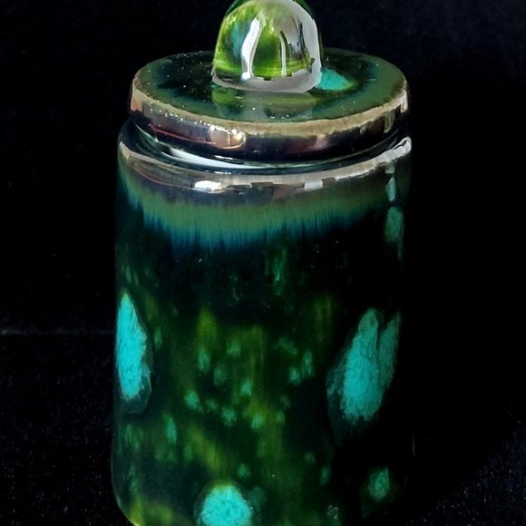 Handmade Small Ceramic Stash Jar Marsh Green with Turquoise Blooms - Picture 4 of 9